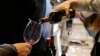 پژوهش جدید: نوشیدن یک بطری شراب در هفته به اندازه ۱۰ نخ سیگار در هفته می تواند سرطانزا باشد