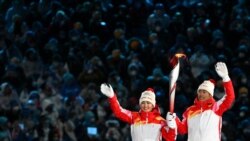 美國大使評北京讓維族運動員擔任奧運開幕式火炬手：“我們知道那裡犯下了種族滅絕”