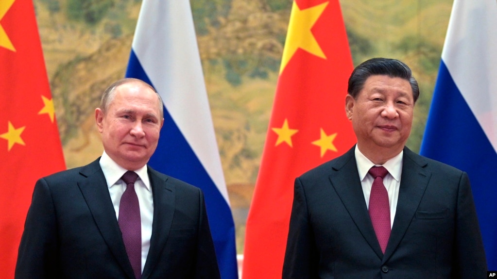 中国国家主席习近平与俄罗斯总统普京2022年2月4日在北京面对记者(photo:VOA)