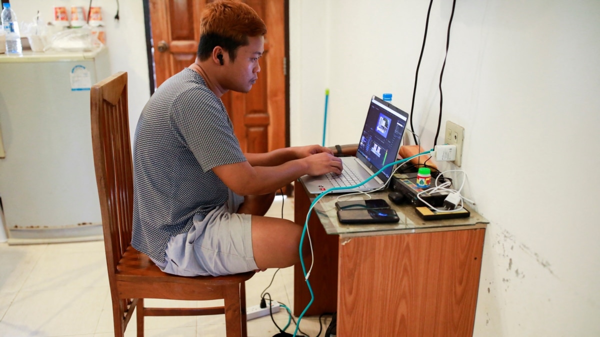Fearing Junta, Hundreds of Myanmar Parents Disown Dissident Children - Vimarsana News