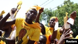 Supporters of Togolese main opposition presidential candidate Jean-Pierre Fabre rally in Lome, March 2, 2010 file photo.