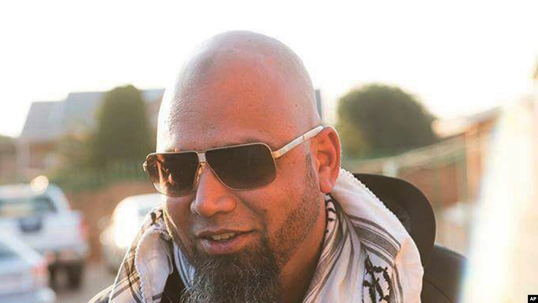  Shiraaz Mohamed