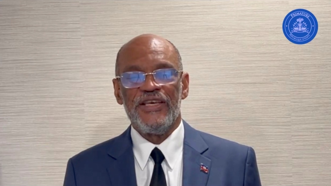 Henry Manupunny - Untukmu Damai インドネシア Haiti's Prime Minister Henry Steps Down