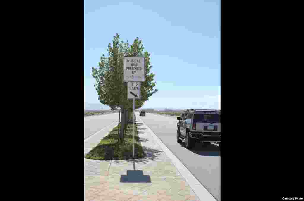 A sign welcomes tourists to the musical highway in Lancaster, California. (Trevor Cox )