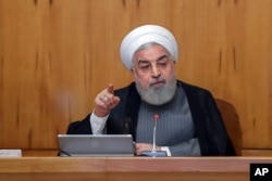 ប្រធានា​ធិបតី​អ៊ីរ៉ង់​ Hassan Rouhani ថ្លែង​ទៅ​កាន់​គណៈ​រដ្ឋ​មន្ត្រី​អ៊ីរ៉ង់​កាល​ពី​ថ្ងៃ​ទី​៣ កក្កដា ២០១៩។