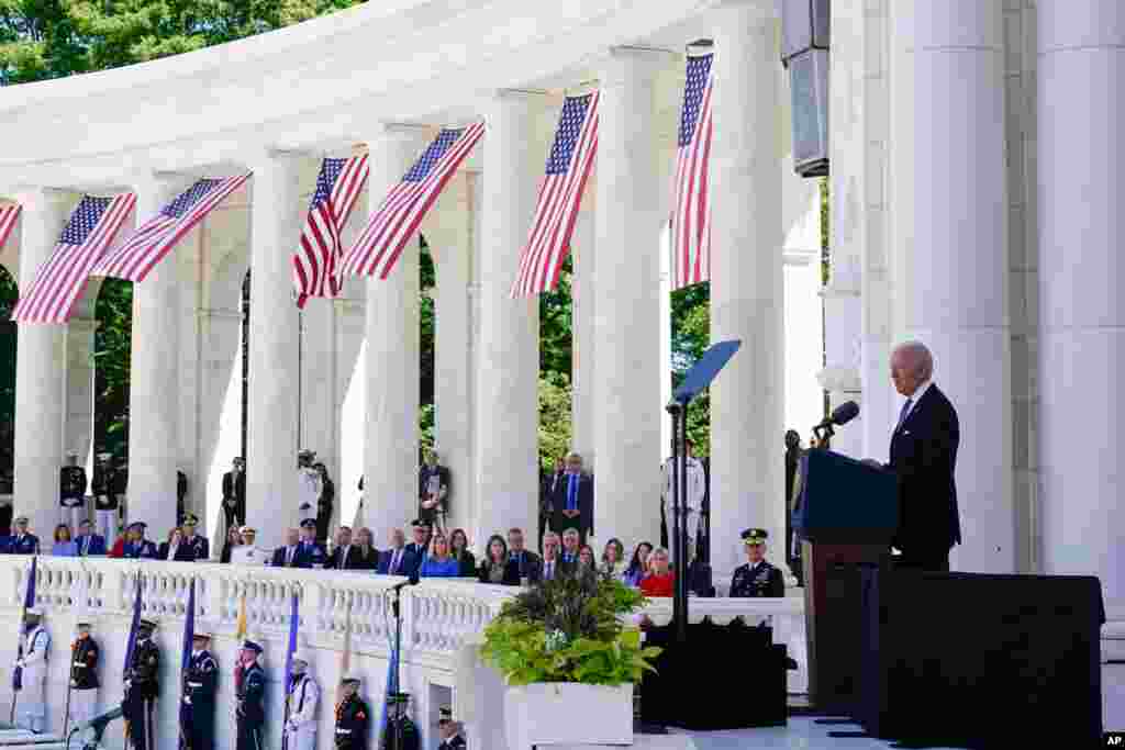 سخنرانی پرزیدنت جو بایدن در مراسم روز یادبود، در آرامگاه ملی آرلینگتون در شمال ایالت ویرجینیا