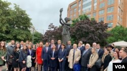 공산주의 희생자 추모 공원에서 희생자들을 위한 연례 헌화식이 열렸다. (출처: 미국 주재 타이완 경제문화대표부 트위터) 