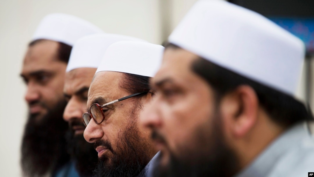جماعت الدعوه ډله امريکې ترهګر ډله ګرځولې ده . ولې دغه ډله ادعا کوي چې په پاکستان کې د افتونو په وخت د خلکو مرستې او د خېرښېګړې کارونه کوي .
