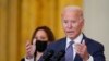 El presidente Joe Biden, en presencia de la vicepresidenta Kamala Harris, habla a la nación el viernes 20 de agosto de 2021 cuando el retiro de las tropas de EE. UU. desde Afganistán se ha visto complicado por la toma del poder por parte del Talibán.