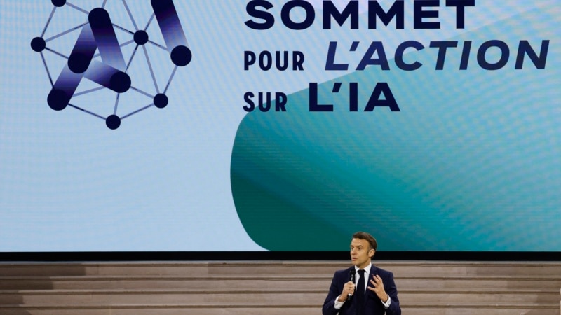 Au sommet sur l'IA à Paris, deux visions du monde s'affrontent autour de la régulation