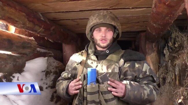 Bất định ở Đông Ukraine khi Nga ồ ạt tăng quân đến biên giới