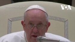 "Війна – це божевілля". Папа Римський Франциск просить молитися за мир в Україні. Відео
