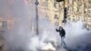 프랑스 경찰, 방역 정책 항의 도심 시위 봉쇄