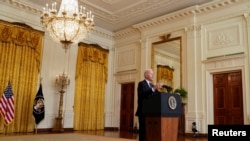 Президент Джо Байден обращается с речью по поводу ситуации вокруг Украины, 15 февраля 2022 года