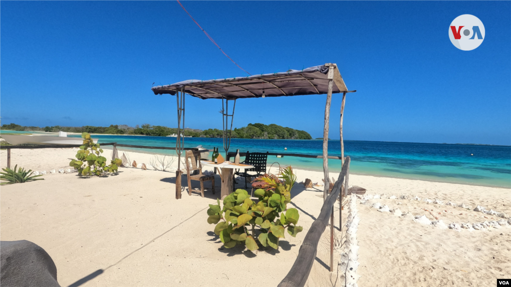 En 1972, Los Roques fue declarado Parque Nacional para asegurar la protección y preservación.&nbsp;