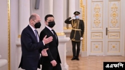 صدراعظم آلمان به کیف، پایتخت اوکراین سفر کرده تا با رییس جمهور آن کشور درمورد کاهش تنش با روسیه ملاقات کند
