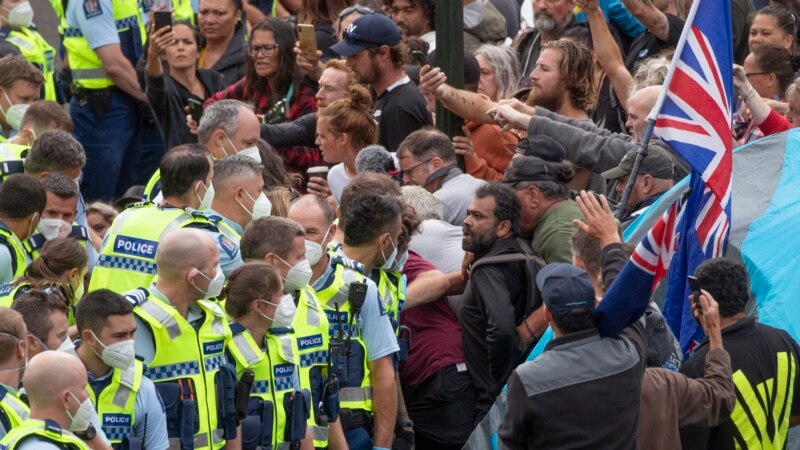 New Zealand Protesters Rally Against Vaccination Mandates