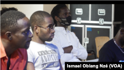Atelier sur le Slam à l’institut français de Libreville, le 13 février 2022. (VOA/Ismael Obiang Nzé)
