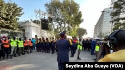 Les lions ont reçu les honneurs de la République au palais présidentiel, le 10 février 2022. (VOA/Seydina Aba Gueye)