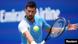 Novak Đoković u duelu sa Tejlorom Fricom u četvrtfinalu Ju Es Opena, 5. septembar 2023. (Foto: Reuters/anielle Parhizkaran-USA TODAY Sports)