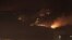 Más de 12.500 residentes han sido desalojados por el fuego.