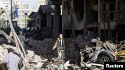 Ruševine nastale posle eksplozije u zgradi policije u gradu Mansura u delti Nila 