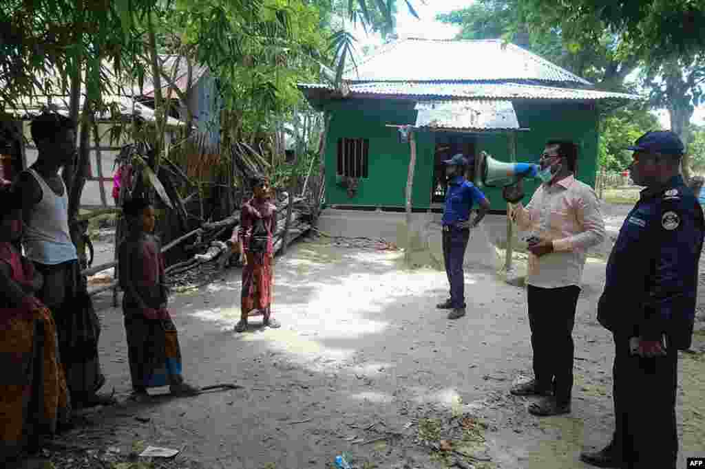 بنگلہ دیش میں طوفان کے چٹاگانگ اور کھلنا کے اضلاع سے ٹکرانے کا امکان ہے۔ یہ علاقہ روہنگیا سے آنے والے افراد کے لیے بنائے گئے کیمپوں سے صرف کچھ ہی کلو میٹر کی دوری پر واقع ہے۔&nbsp; &nbsp;