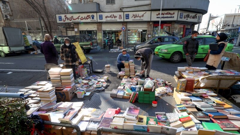 Novel Crisis: Iran's Books Shrink as US Sanctions Bite