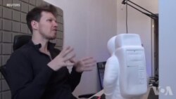 Etazini mande sitwayen ameriken pati kite Ikrèn pito posib avan li twò ta. Jean Robert Philippe