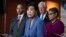 Anggota DPR AS Judy Chu  (depan) mensponsori HR 2214 "No Ban Act", RUU untuk menegah Presiden AS bersikap diskriminatif 