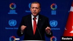 Presiden Turki, Recep Tayyip Erdogan Kamis (2/6) berjanji akan membalas tindakan parlemen Jerman yang mengakui genosida oleh pasukan Ottoman di Armenia pada Perang Dunia pertama (foto: dok).