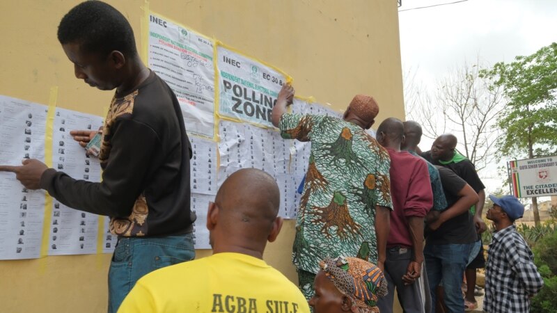 Les Nigérians aux urnes pour élire leur prochain président