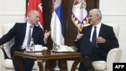 Britanski šef diplomatije i predsednik Srbije tokom susreta u Beogradu