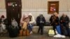 Urushda Kiyev metrosi xavfsiz boshpanaga aylandi 