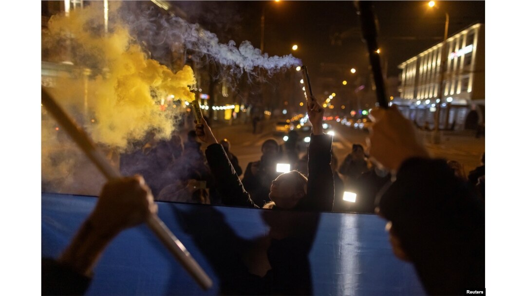 Ukrainaning Mariupol shahrida Rossiiya qarori bayram qilinmoqda, 22-fevral, 2022