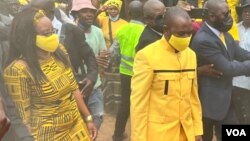 Umkhokheli webandla le Citizens’ Coalition for Change, uMnu. Nelson Chamisa lomkakhe. (Columbus Mavhunga/VOA)