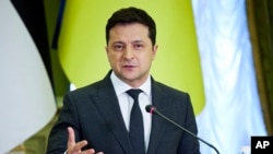 Presidente da Ucrânia, Volodymyr Zelenskyy, em conferência de imprensa, 22 Fevereiro 2022