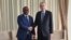 Presidente da Guiné-Bissau, Umaro Sissoco Embaló, (esq) com Presidente da Turquia Recep Tayyip Erdogan, numa visita do primeiro à Turquia em Junho de 2020