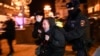 Полицијата растури антивоени протести во Русија