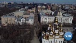 Eastern Ukrainian City Still Sanguine Despite Looming Russian Threat 