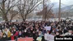 تجمع اعتراضی معلمان و فرهنگیان مریوان (آرشیو)
