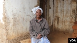 Ramazani Jabu, 75, says she does not know why the WFP assessment named her 'self-sustaining'. (Lameck Masina/VOA)