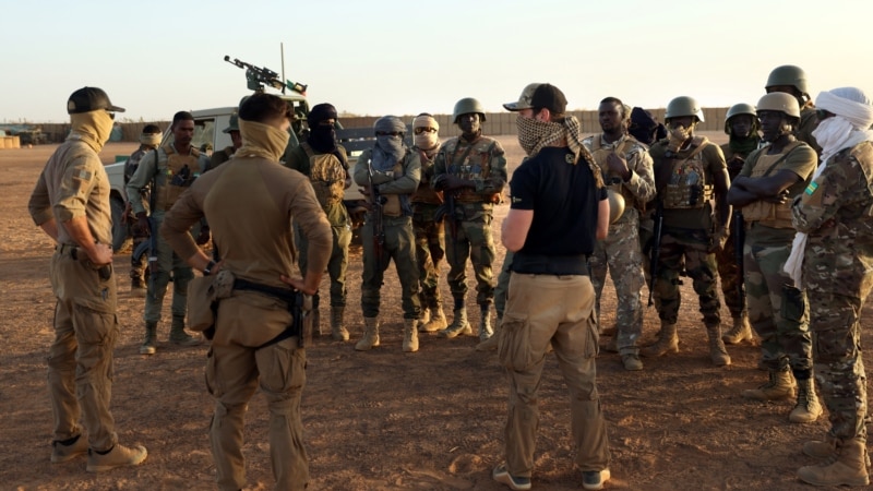 Réactions des dirigeants africains au départ du Mali des forces Takuba et Barkhane