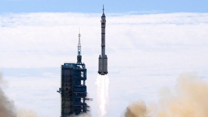 China Sets 5-Year Commercial, Scientific Plans for Space