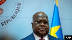 Le président de la République démocratique du Congo Félix Tshisekedi assiste à la visite du président turc au Palais de la Nation, à Gombe, quartier Lukunga de Kinshasa, le 20 février 2022.