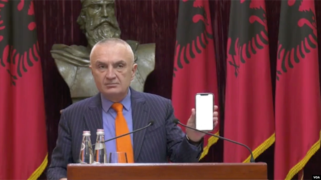 Vendimi i Gjykatës Kushtetuese për Presidentin, komentojnë analistët