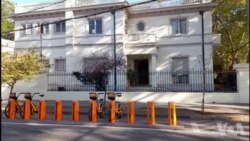 Imigran ayisyen yo Ochili ankouraje gouvènman an pou l aplike pwojè sou reyinifikasyon familyal la. John Kaniglia