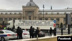 Truck drivers closed the main highway in Baku in protest