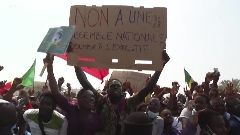 A Dakar, une manifestation pour renforcer la répression de l'homosexualité