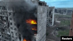 Snimak uništenja Bahmuta na fotografiji koju su Ukrajinske oružane snage dostavile agenciji Rojters, 21. maja 2023. 